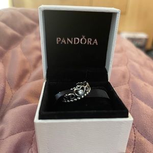 pandora tiara ring